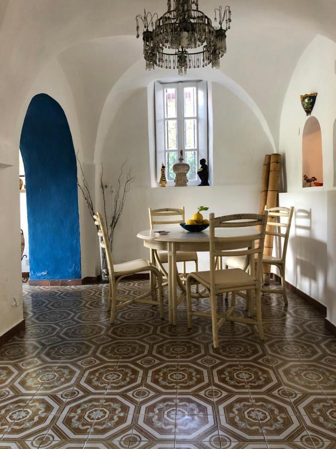 Villa Casa Relax, un uliveto sul mare. Diano San Pietro Esterno foto