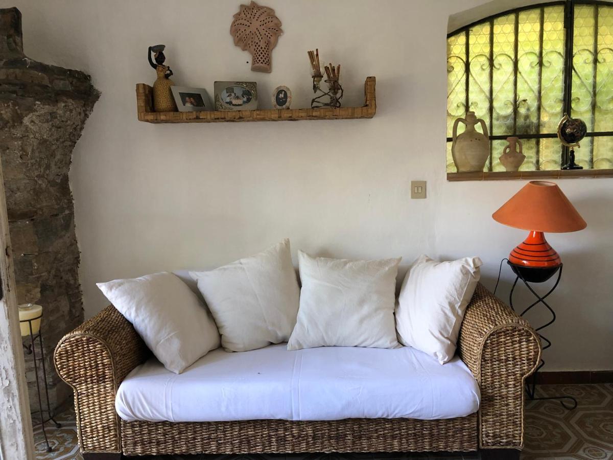 Villa Casa Relax, un uliveto sul mare. Diano San Pietro Esterno foto