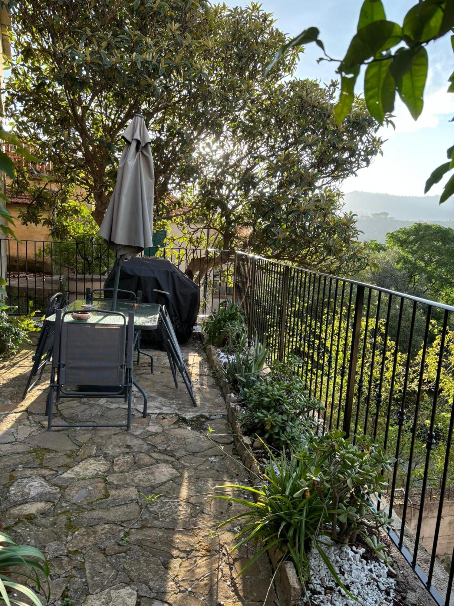 Villa Casa Relax, un uliveto sul mare. Diano San Pietro Esterno foto